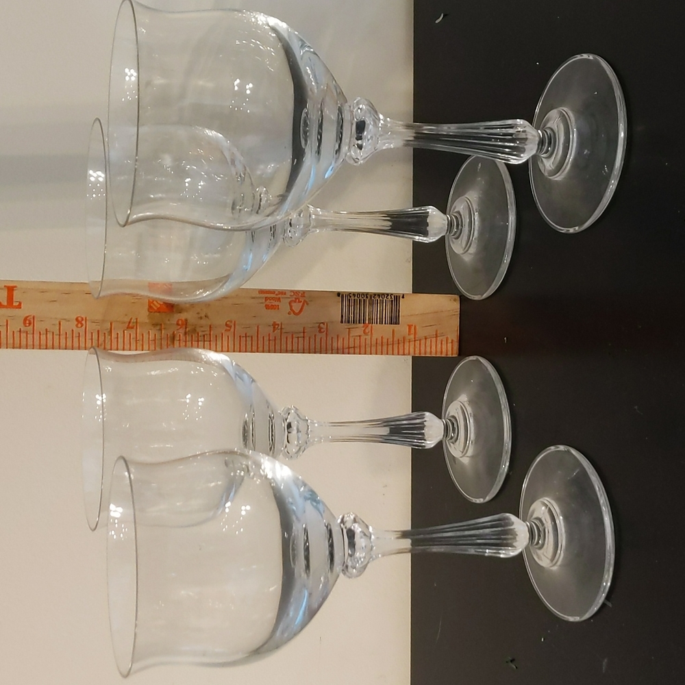 Water glasses